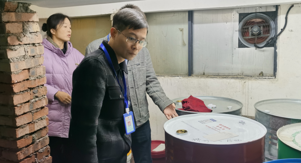 经开区安全生产监管局一行前来我司开展安环检查